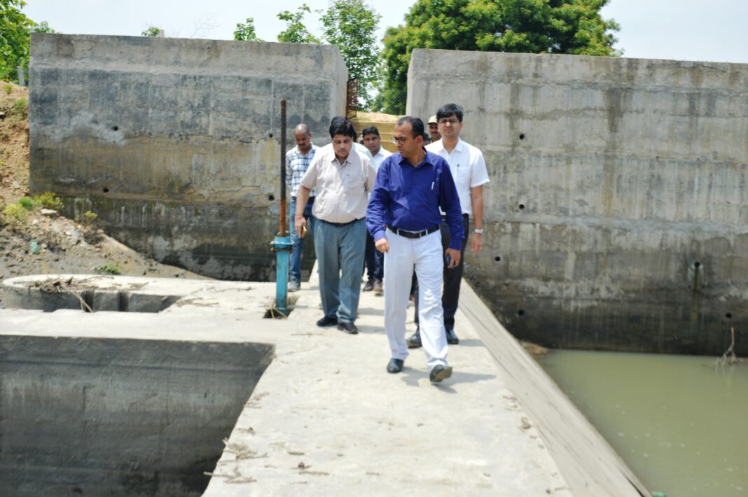 KORBA : आंगनबाड़ी केंद्र में बच्चे मिले अनुपस्थित, कलेक्टर ने सुपरवाइजर को नोटिस जारी करने के दिए निर्देश