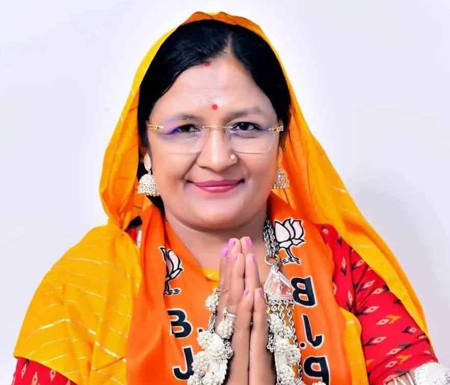 रायपुर : केंद्रीय राज्य मंत्री सावित्री ठाकुर दो दिवसीय छत्तीसगढ़ प्रवास पर