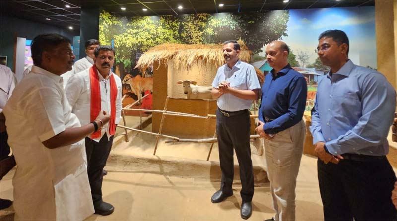 रायपुर : डेयरी रिफॉर्म से किसानों को मिल रहा संबल – मंत्री कश्यप