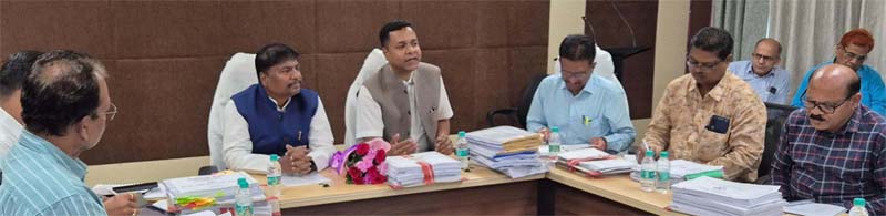 रायपुर : टेंडर में फर्जी जानकारी देने वाले 108 ठेकेदारों पर होगी कार्रवाई