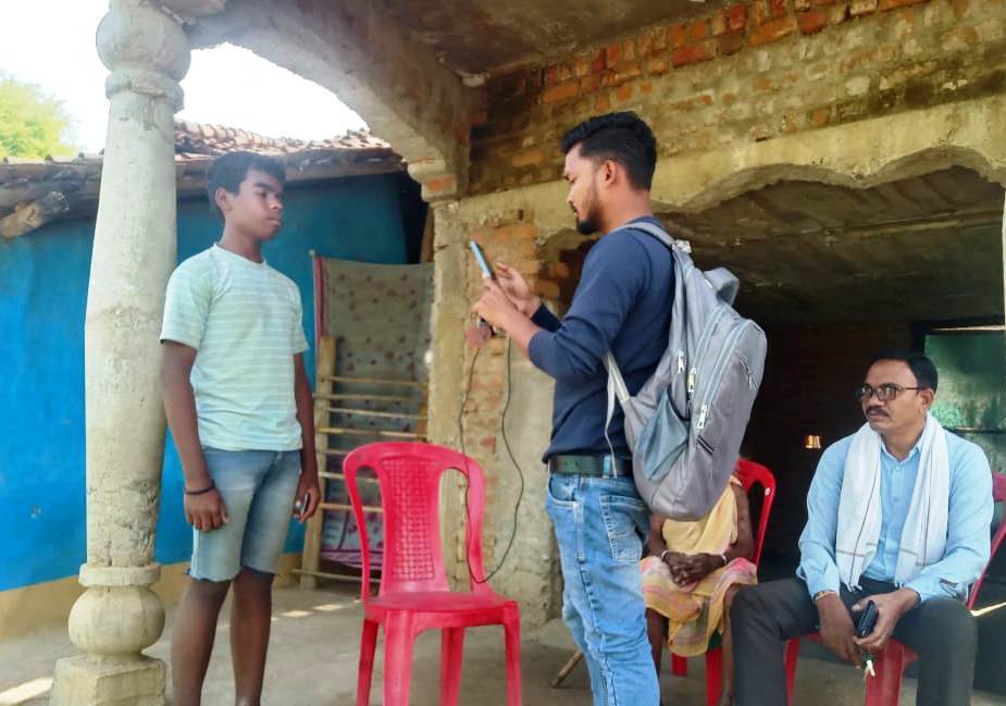 रायपुर : सुशासन तिहार में घर-घर दस्तक देकर हो रहा समस्याओं का समाधान