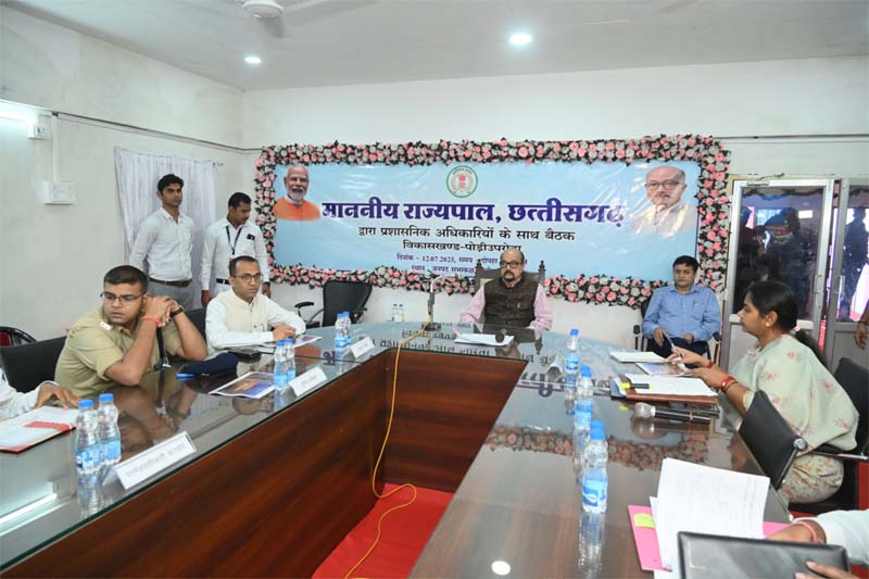 रायपुर : जीवन में बदलाव और जीवन के बचाव के लिए जागरूकता का होना आवश्यक – राज्यपाल रमेन डेका