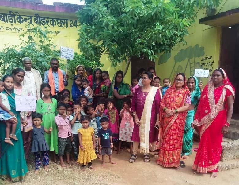 रायपुर : आंगनबाड़ियों में दिख रहा बदलाव