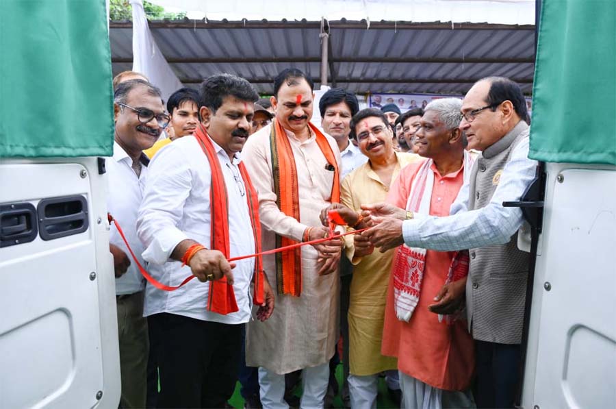 रायपुर : कबीरधाम के दुर्गम क्षेत्रों में पहुंचेगी निःशुल्क नेत्र जांच सेवा