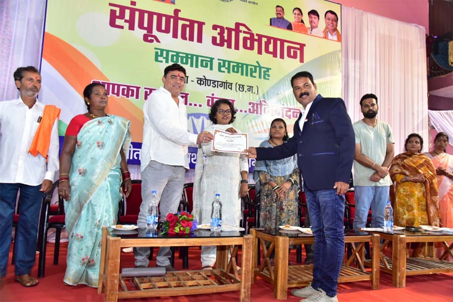 रायपुर : कोंडागांव में ‘आकांक्षा हाट’ का शुभारंभ