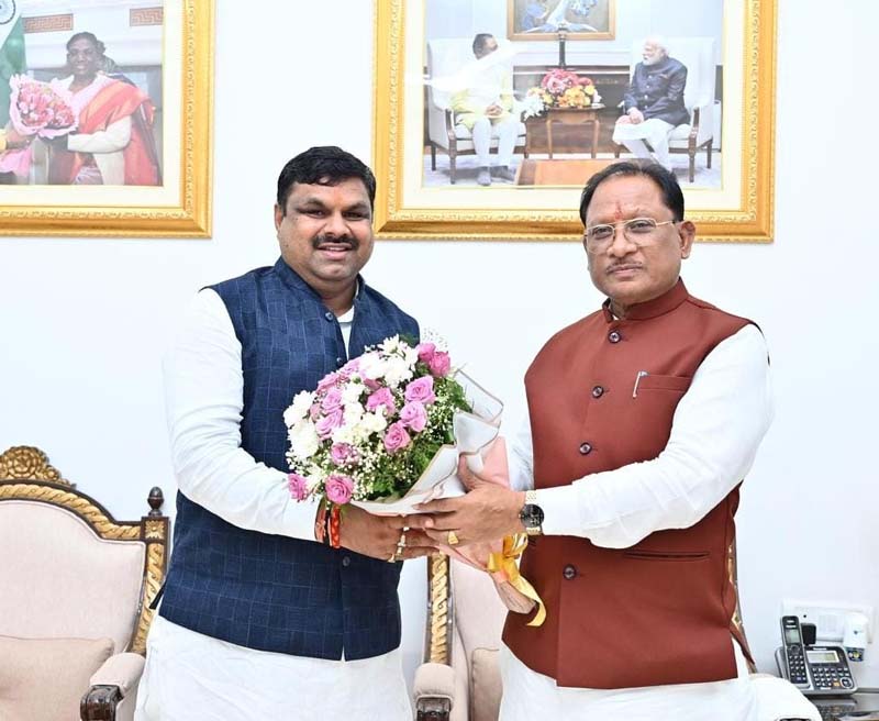 रायपुर : मुख्यमंत्री साय ने गजेंद्र यादव, गुरु खुशवंत साहेब एवं राजेश अग्रवाल को दी शुभकामनाएँ