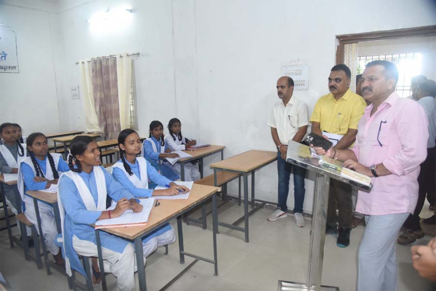 रायपुर : कड़ी मेहनत से सफलता जरूर मिलेगी