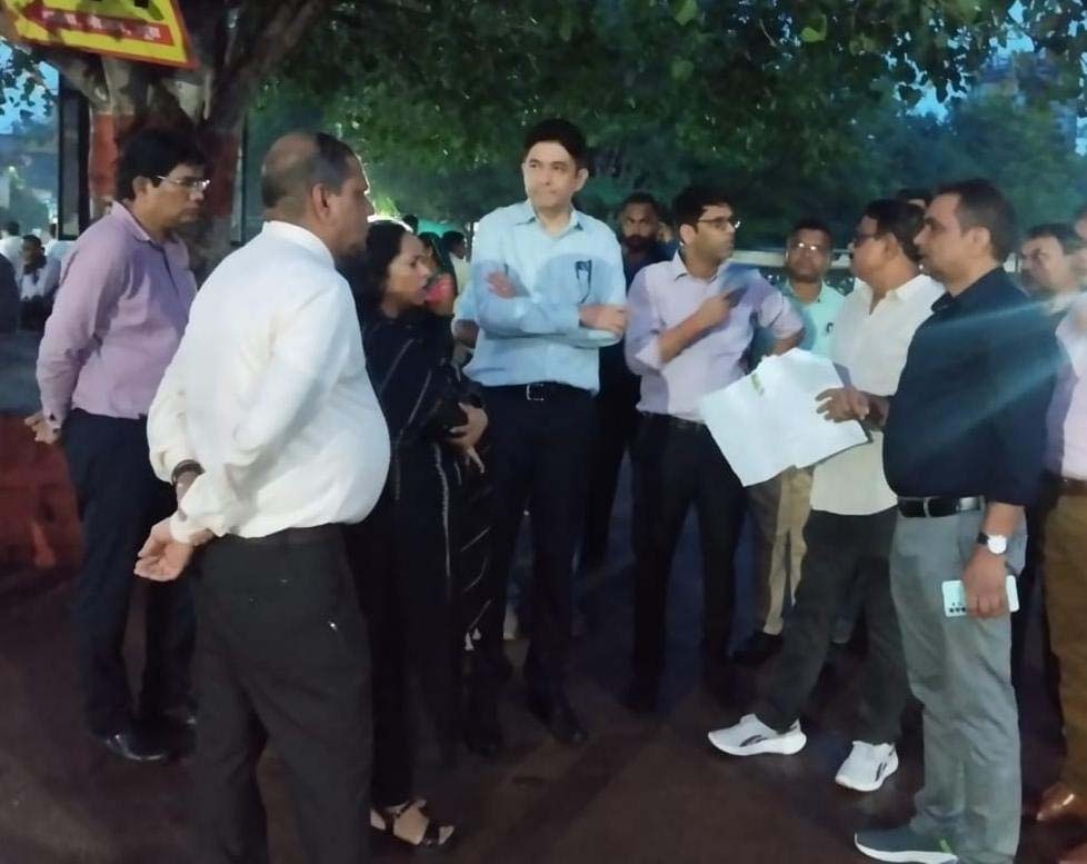 रायपुर : स्वास्थ्य सचिव अमित कटारिया एवं आयुक्त चिकित्सा शिक्षा ने किया अम्बेडकर अस्पताल के प्रस्तावित नव निर्माण स्थलों का निरीक्षण