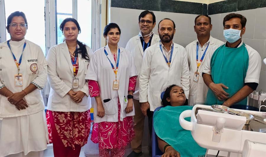 रायपुर : सिम्स के दन्त चिकित्सा विभाग ने रचा कीर्तिमान