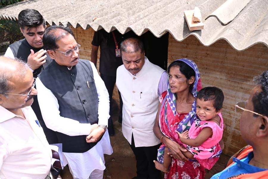 रायपुर : प्रशासन की तत्परता : बाढ़ प्रभावितों को मिला राशन