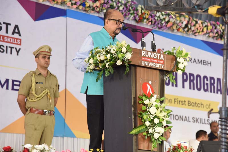 रायपुर : समस्याओं की पहचान कर समाधान विकसित करें जिससे लोग लाभान्वित हो – राज्यपाल डेका