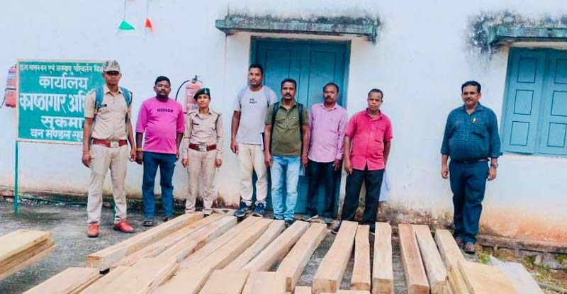 रायपुर : सागौन के अवैध परिवहन पर बड़ी कार्यवाही