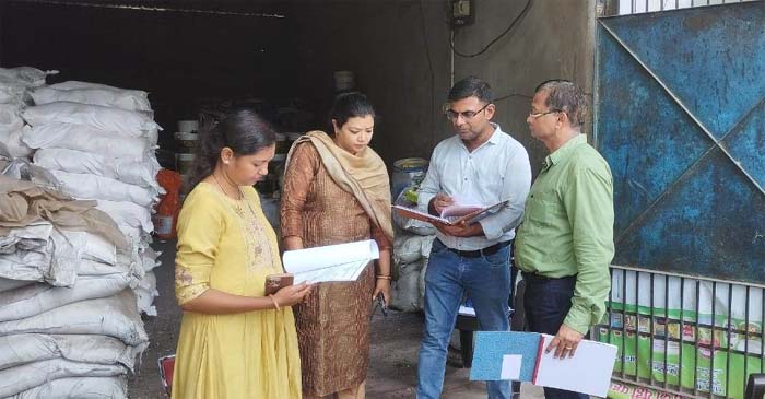 रायपुर : दो कीटनाशक दवा विक्रेता प्रतिष्ठानों को नोटिस