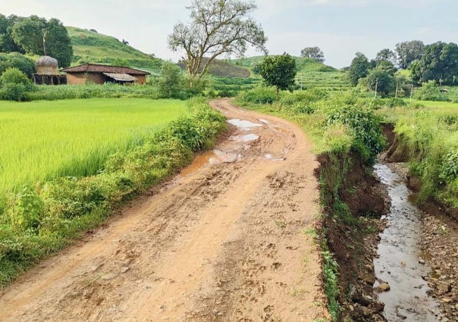 रायपुर : ग्राम पोड़ीखुर्द से ग्राम सुलेशा के बीच दनगरी घाट तक सड़क निर्माण हेतु 18.37 करोड़ रुपए की मिली मंजूरी