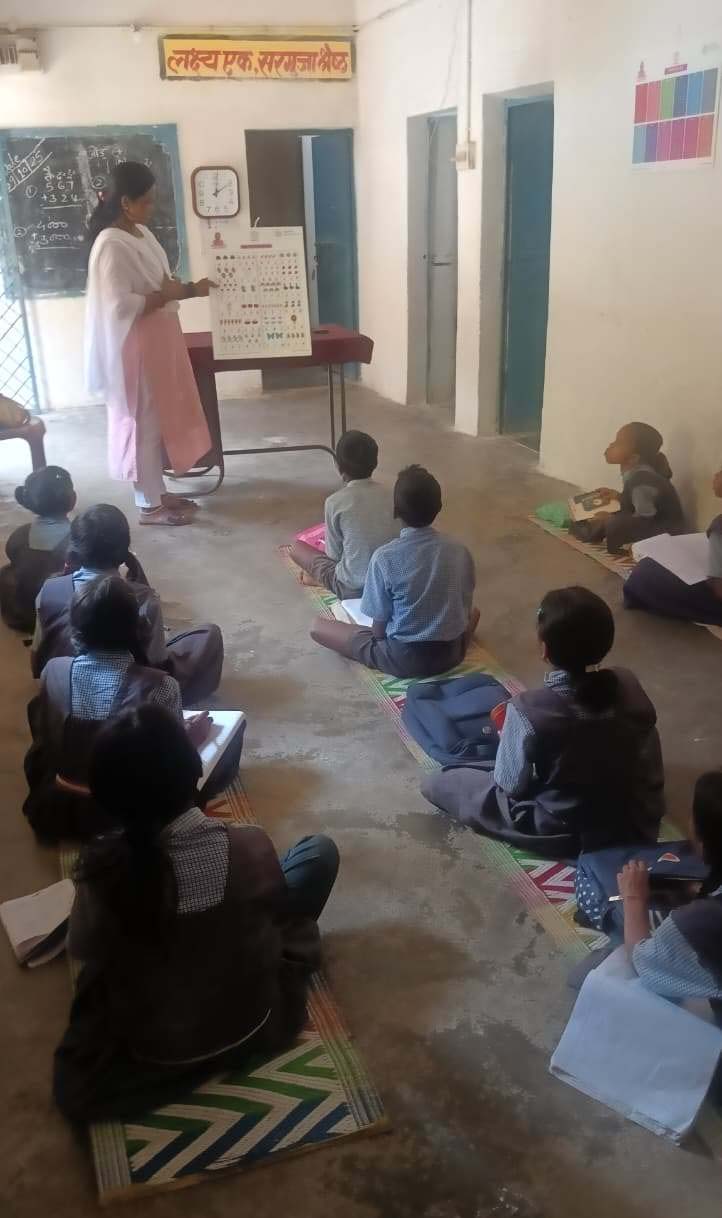 रायपुर : शासकीय प्राथमिक शाला बाँसपारा में दो शिक्षकों की पदस्थापना से बढ़ेगी शिक्षा की गुणवत्ता