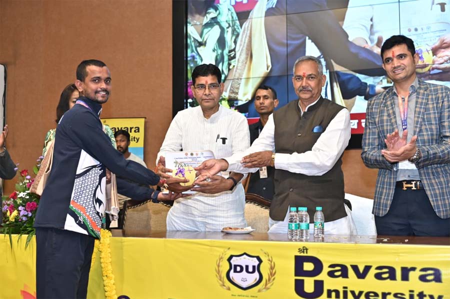 रायपुर : एक पृथ्वी, एक स्वास्थ्य’ का संदेश – योग से विश्व कल्याण की ओर भारत – राजस्व मंत्री टंक राम वर्मा