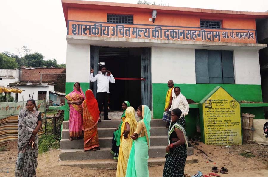 रायपुर : मालगांव में उचित मूल्य की दुकान सह गोदाम निर्माण से खाद्यान्न के सुरक्षित भंडारण में मिली सुविधा