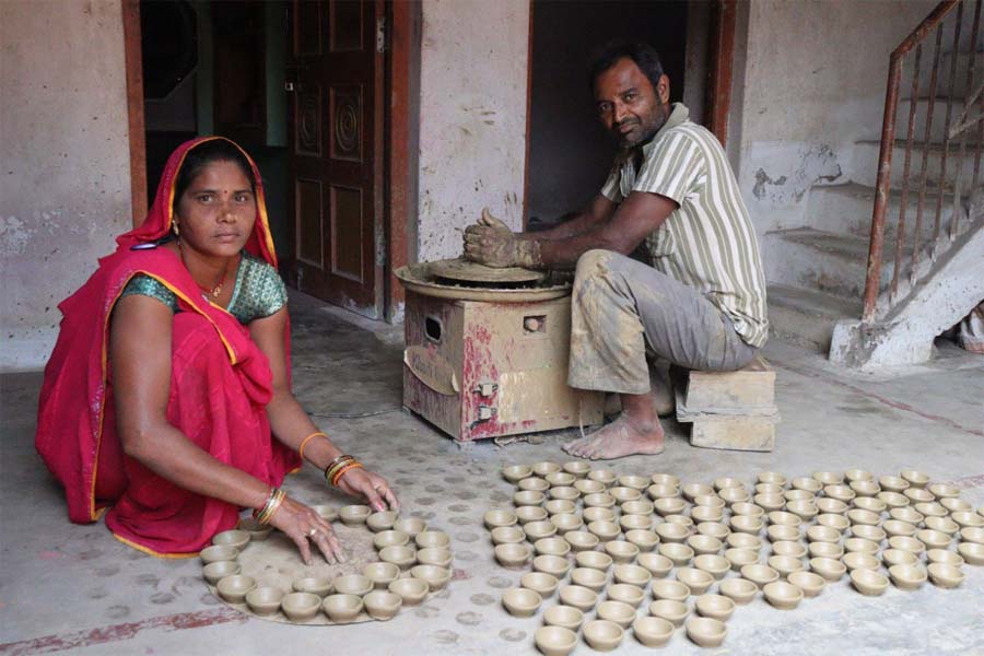 रायपुर : दीपावली से पहले मिली राशि ने बढ़ाई खुशियां