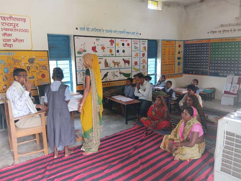 रायपुर : मुख्यमंत्री शिक्षा गुणवत्ता अभियान के अंतर्गत राज्य के 58 हजार शालाओं का सामाजिक अंकेक्षण प्रारंभ