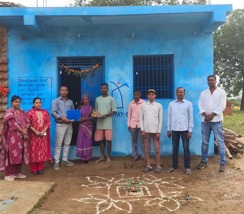 रायपुर : पक्का, सुरक्षित और सुकून के आवास मिलने से हितग्राहियों में चेहरे में आई खुशियां