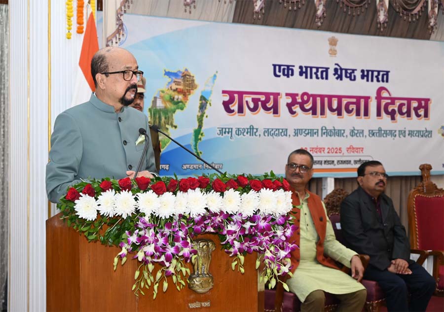 रायपुर : एक भारत श्रेष्ठ भारत अभियान हमारे राष्ट्रीय जीवन का सशक्त प्रतीक – राज्यपाल डेका