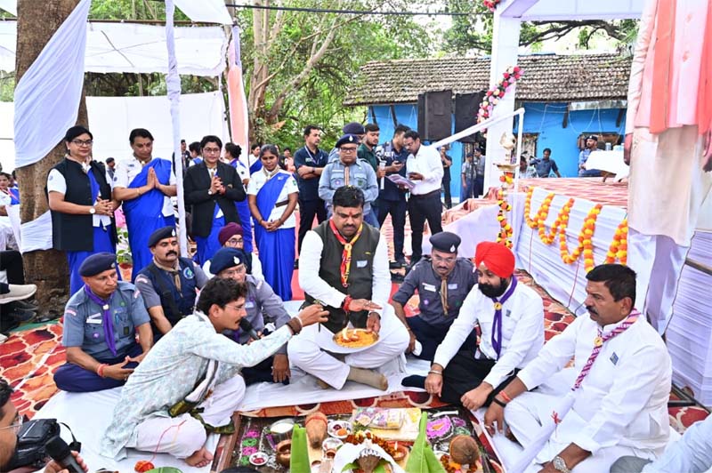 रायपुर : स्कूल शिक्षा मंत्री गजेंद्र यादव ने किया भारत स्काउट्स एवं गाइड्स के राज्य मुख्यालय भवन का भूमि पूजन