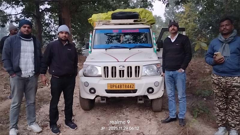 रायपुर : यूपी व झारखंड का 175 बोरी धान और 03 पिकअप वाहन जब्त