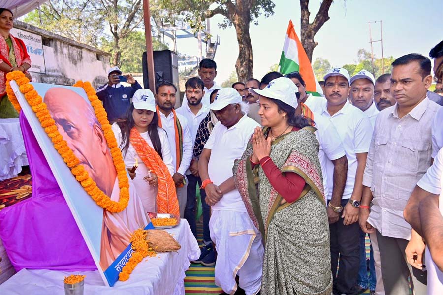 रायपुर : सरदार वल्लभभाई पटेल की 150वीं जयंती पर सूरजपुर में भव्य “यूनिटी मार्च”