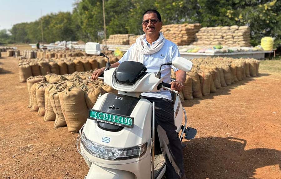 रायपुर : समर्थन मूल्य से आत्मनिर्भरता तक : किसान हंसराज साहू की मेहनत ने बदली रफ्तार