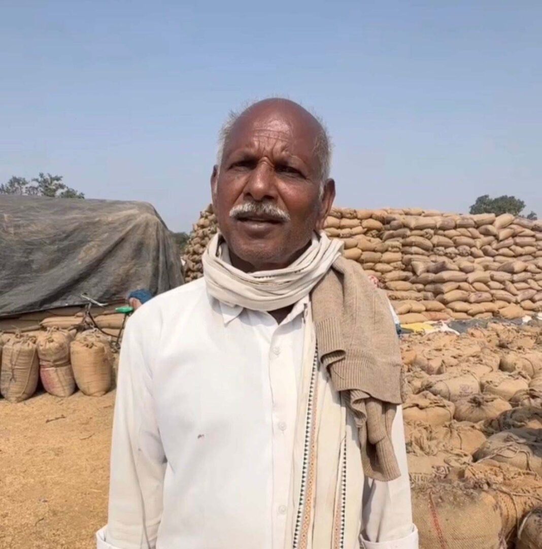 रायपुर : सुचारू धान खरीदी व्यवस्था से आत्मनिर्भर बन रहे किसान