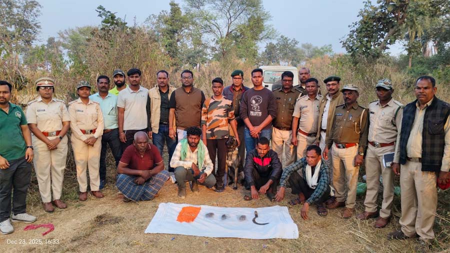 रायपुर : कुएं में गिरे तेंदुए की मौत, अवैध शिकार की आशंका पर एक आरोपी गिरफ्तार