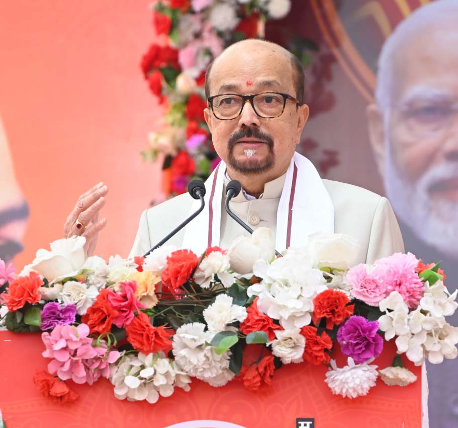 रायपुर : स्वास्थ्य शिविर सेवा और सामाजिक उत्तरदायित्व की मिसाल है – राज्यपाल रमेन डेका