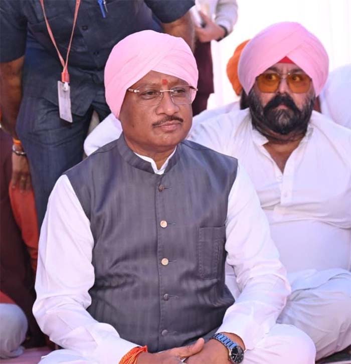 रायपुर : गढ़फुलझर नानकसागर में होला मोहल्ला कार्यक्रम में शामिल हुए मुख्यमंत्री विष्णु देव साय