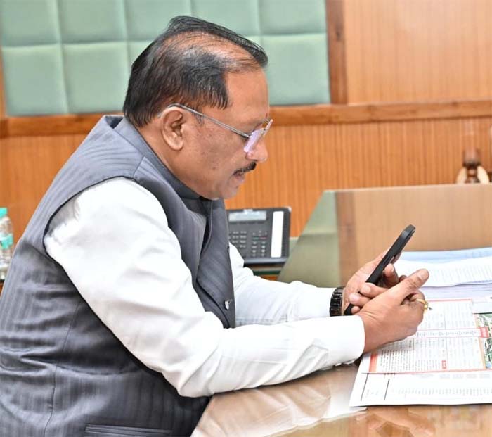 रायपुर : बीजापुर के अंकित सकनी ने यूपीएससी की सिविल सेवा परीक्षा में पाई सफलता, मुख्यमंत्री विष्णु देव साय ने दी बधाई