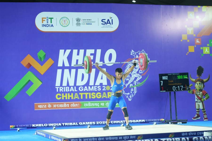 रायपुर : कम उम्र में अनाथ हुए मिजोरम के किशोर इसाक : मालसावमटलुआंगा ने चोट की चिंता को पीछे छोड़कर जीता केआईटीजी स्वर्ण