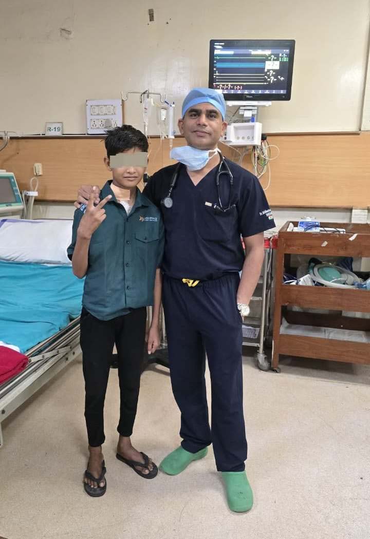 रायपुर : अम्बेडकर अस्पताल में 11 साल के बच्चे के दिल से चिपका दुर्लभ कैंसर निकाला, बना विश्व कीर्तिमान