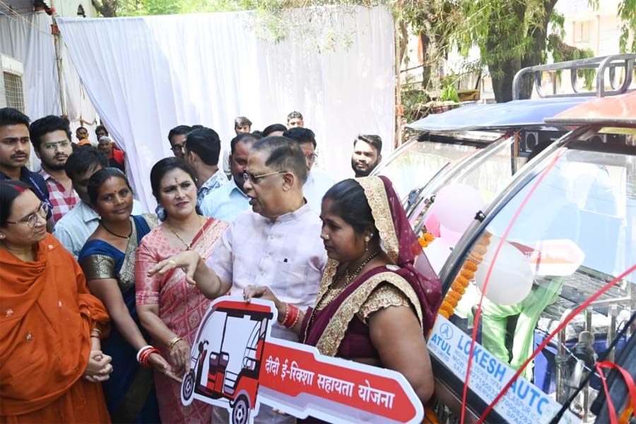 रायपुर : श्रमिक सम्मेलन में 1200 श्रमिकों को मिली योजनाओं की सौगात