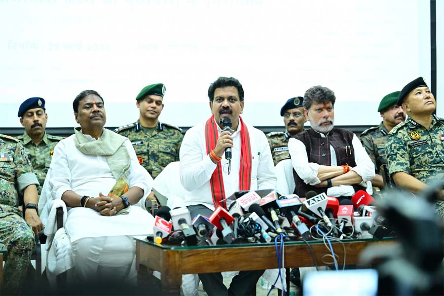 रायपुर : छत्तीसगढ़ 31 मार्च 2026 तक सशस्त्र नक्सलवाद से होगा पूर्णतः मुक्त – उपमुख्यमंत्री विजय शर्मा