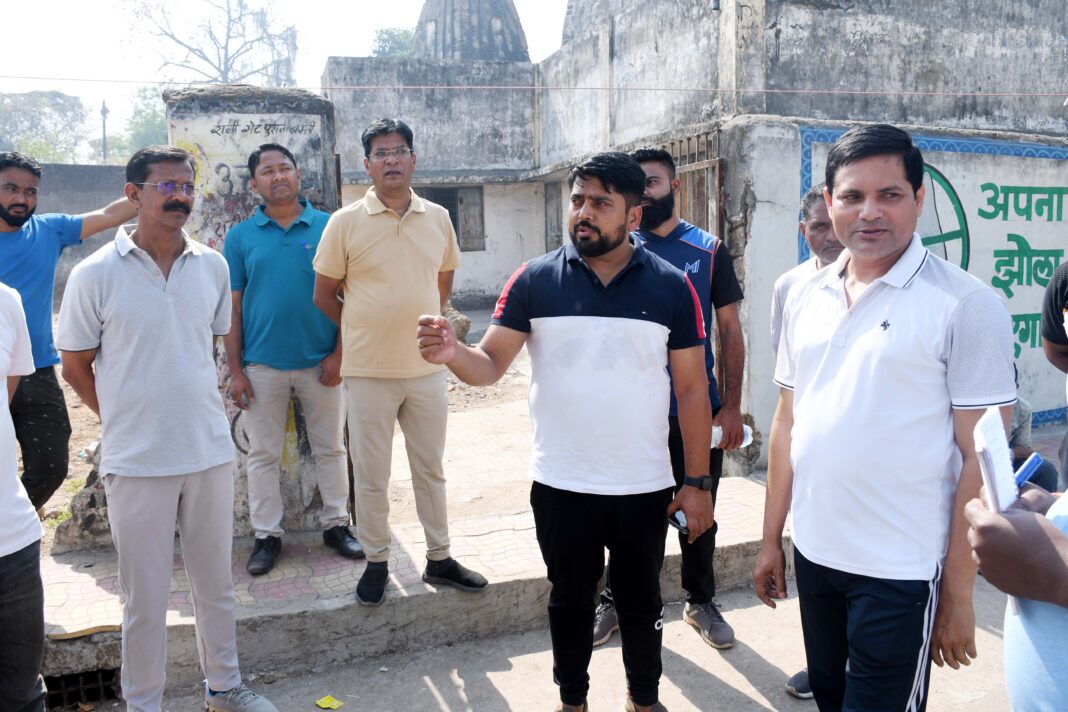 KORBA : स्वच्छता महाअभियान : वार्ड क्र. 06 एवं 15 में चलाई गई मेगा स्वच्छता ड्राईव, दोनों वार्डो में हुए वृहद सफाई कार्य