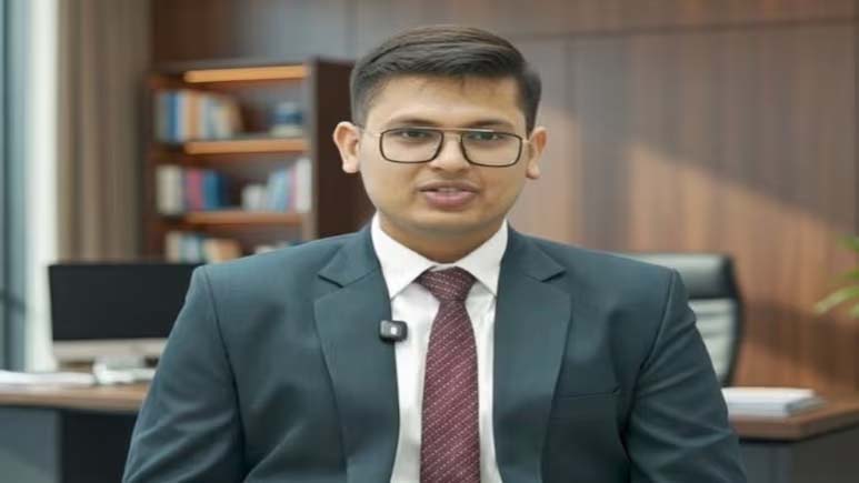 BREAKING: UPSC सिविल सर्विस 2025 फाइनल रिजल्‍ट जारी, राजस्‍थान के अनुज अग्निहोत्री टॉपर, 958 कैंडिडेट्स सिलेक्ट; टॉप 10 में 3 लड़कियां