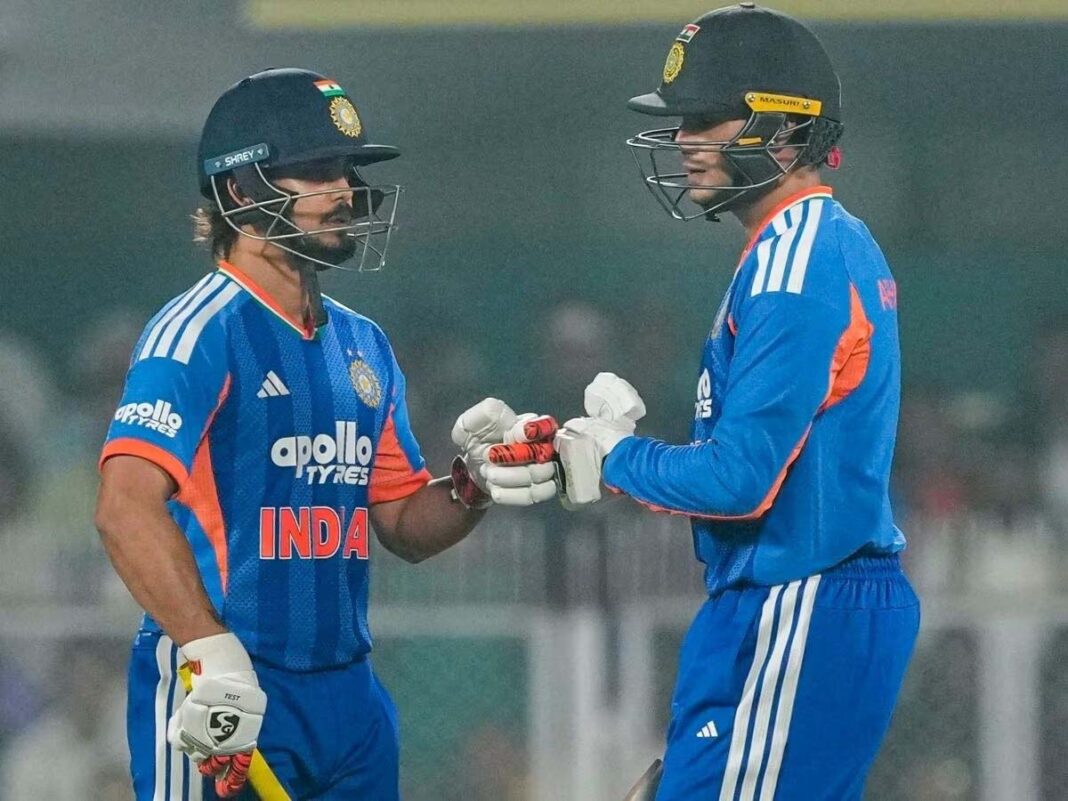 Sports Desk: टी-20 वर्ल्ड कप के बाद ICC ने रैंकिंग जारी की, टॉप-10 बैटर्स में 4 भारतीय शामिल, अभिषेक नंबर–1, ईशान किशन नंबर–2 पर; हाईएस्ट विकेट टेकर वरुण नंबर-2 पर खिसके, अफगानिस्तान के स्पिनर राशिद बॉलर्स में टॉप पर आए