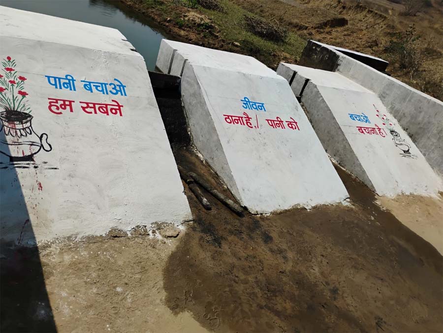 रायपुर : मनरेगा से पनारी नाले का जीर्णोद्धार : 1200 ग्रामीणों को पेयजल व सिंचाई का लाभ