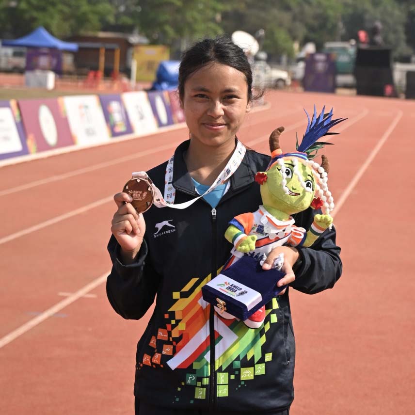 रायपुर : जनवरी 2026 में रेस-वॉक शुरू करने वाली शिलांग की युवा एथलीट बेथलीन माकरी ने खुद पर यकीन रखते हुए खेलो इंडिया ट्राइबल गेम्स में जीता कांस्य पदक