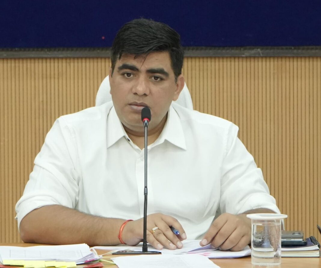 KORBA : कलेक्टर ने ली समय-सीमा की बैठक, विकास कार्यो के प्रभावी क्रियान्वयन हेतु दिए आवश्यक दिशा-निर्देश