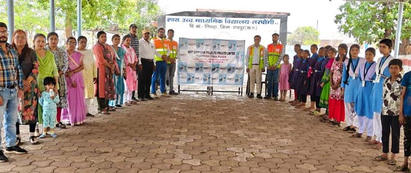 रायपुर : सड़क सुरक्षा के साथ शिक्षा की राह भी रोशन कर रहा एनएचएआई