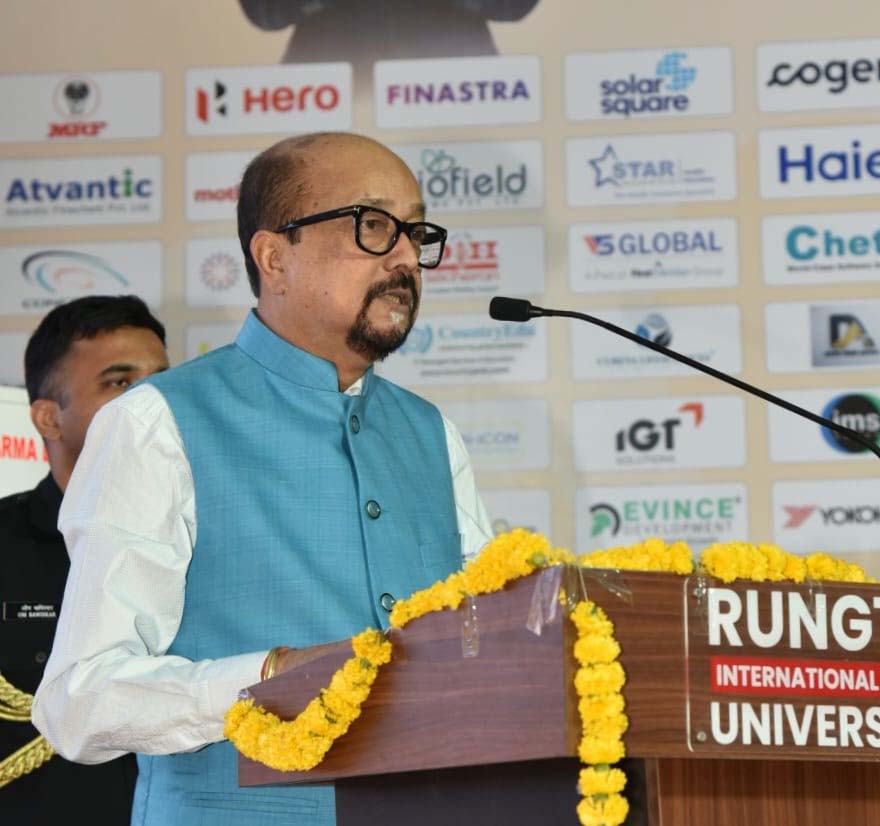 रायपुर : राज्यपाल रमेन डेका ’प्लेसमेंटनामा’ के समापन समारोह में हुए शामिल, समारोह में युवाओं को दी सफलता की सीख