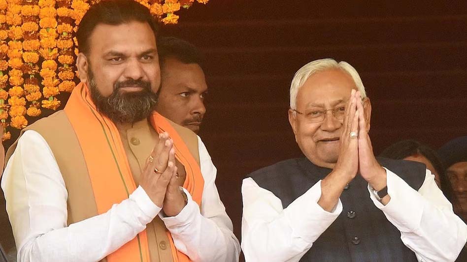 BREAKING: सम्राट चौधरी बिहार के नए CM होंगे, विधायक दल के नेता चुने गए, राजभवन पहुंचे, सरकार बनाने का दावा पेश किया, कल सुबह 11 बजे शपथ ग्रहण