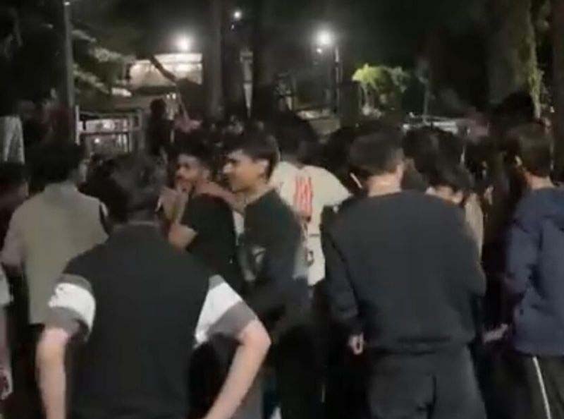 हिमाचल प्रदेश: जेपी यूनिवर्सिटी में स्टूडेंट का सुसाइड अटेम्प्ट, हॉस्टल की बालकनी से कूदा, गंभीर हालत में IGMC में भर्ती