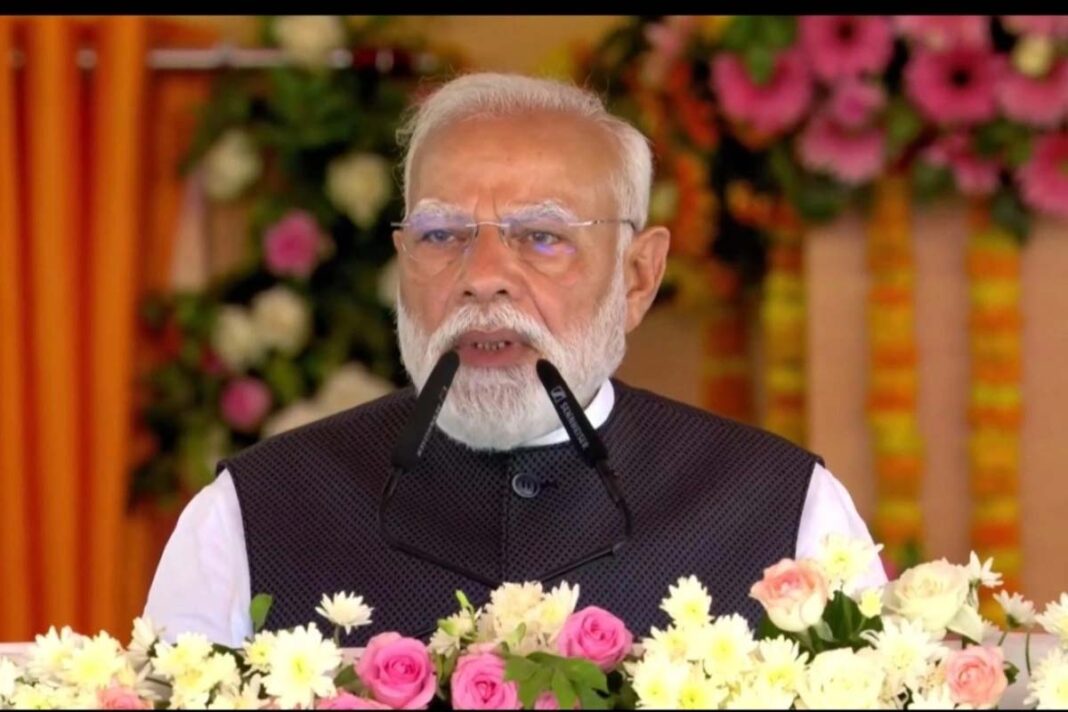 BREAKING: प्रधानमंत्री मोदी ने हरदोई में यूपी के सबसे लंबे एक्सप्रेस-वे का उद्घाटन किया, बोले- इसे हरिद्वार से भी जोड़ा जाएगा, बंगाल में भारी मतदान पर कहा- ऐसी वोटिंग दशकों में नहीं देखी