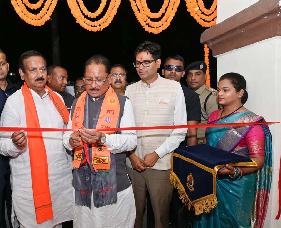 रायपुर : मुख्यमंत्री ने सुशासन तिहार के दौरान रायगढ़ में एफएसएल लैब का किया शुभारंभ